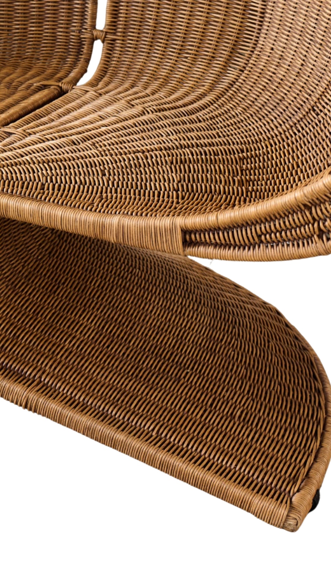 INDO22 Mod Square Chair
