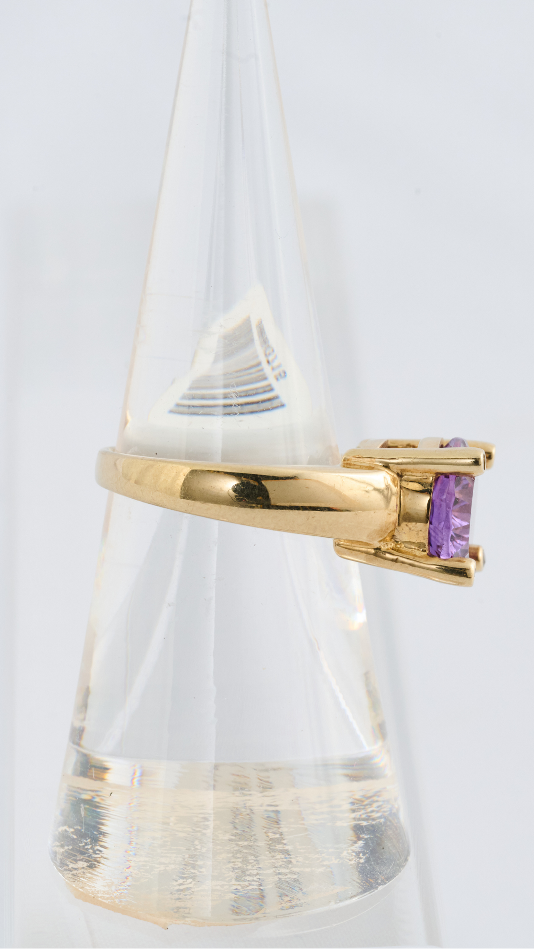 67 Amethyst Diamond Ring