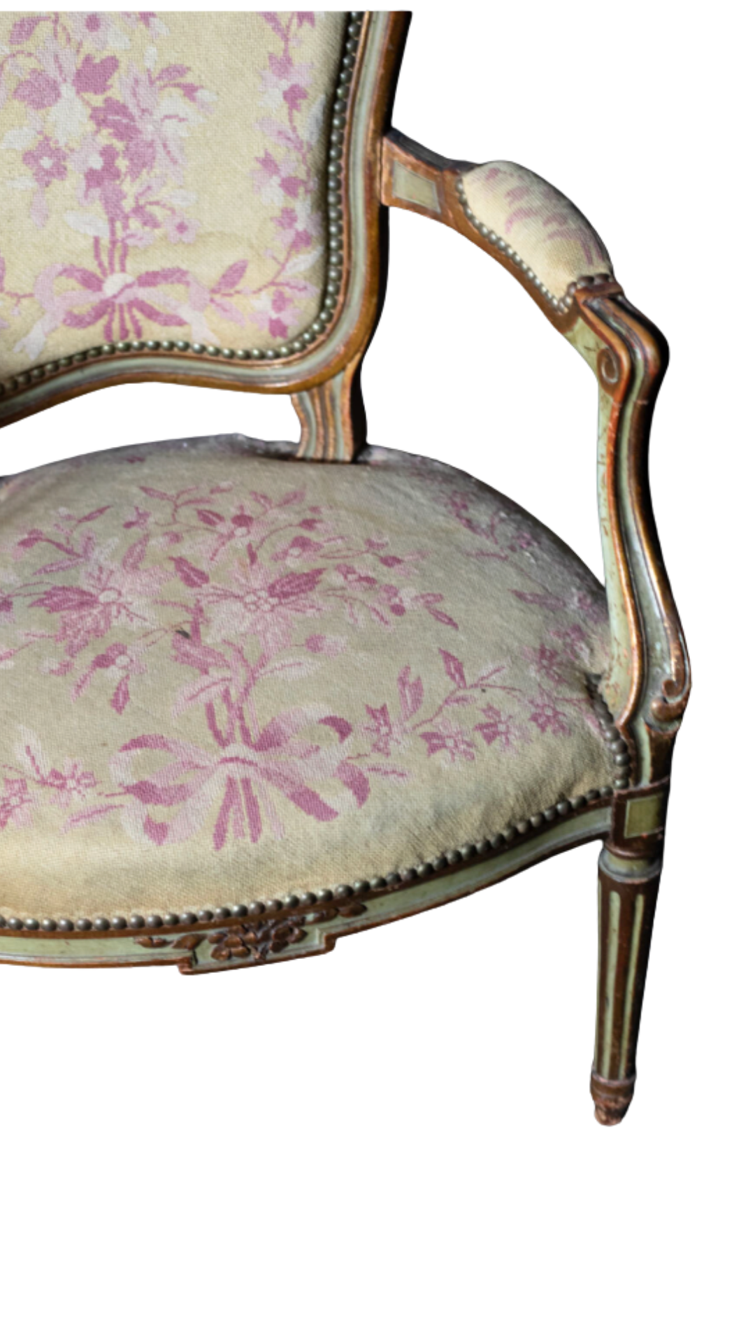 L447 Needlepoint Chair - Louie 16