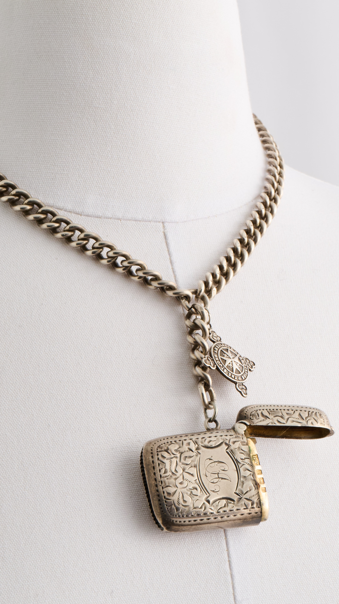 OOH Neckmess Sterling Striker w/Math Safe Metal