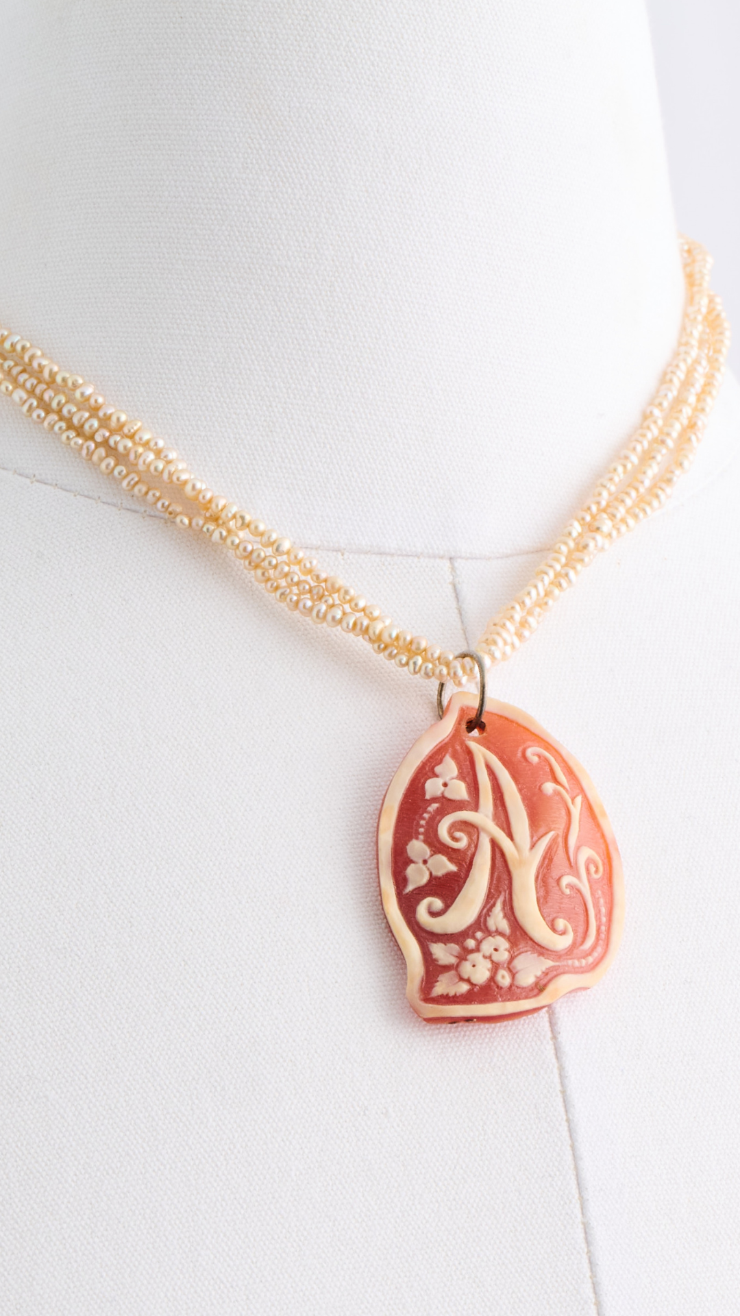 Seed Pearl Necklace w/ Shell