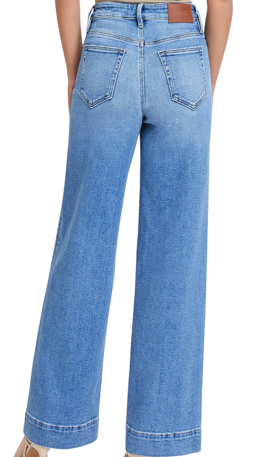 Nori Medium Wide Leg Jean