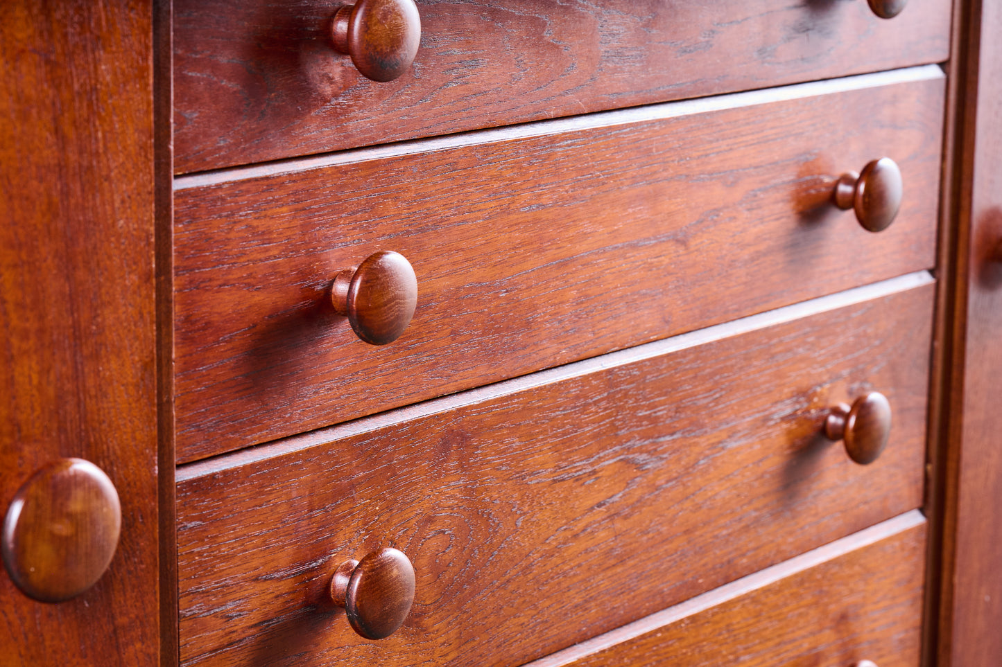 A32 Retro 1950s Teak Sideboard Credenza