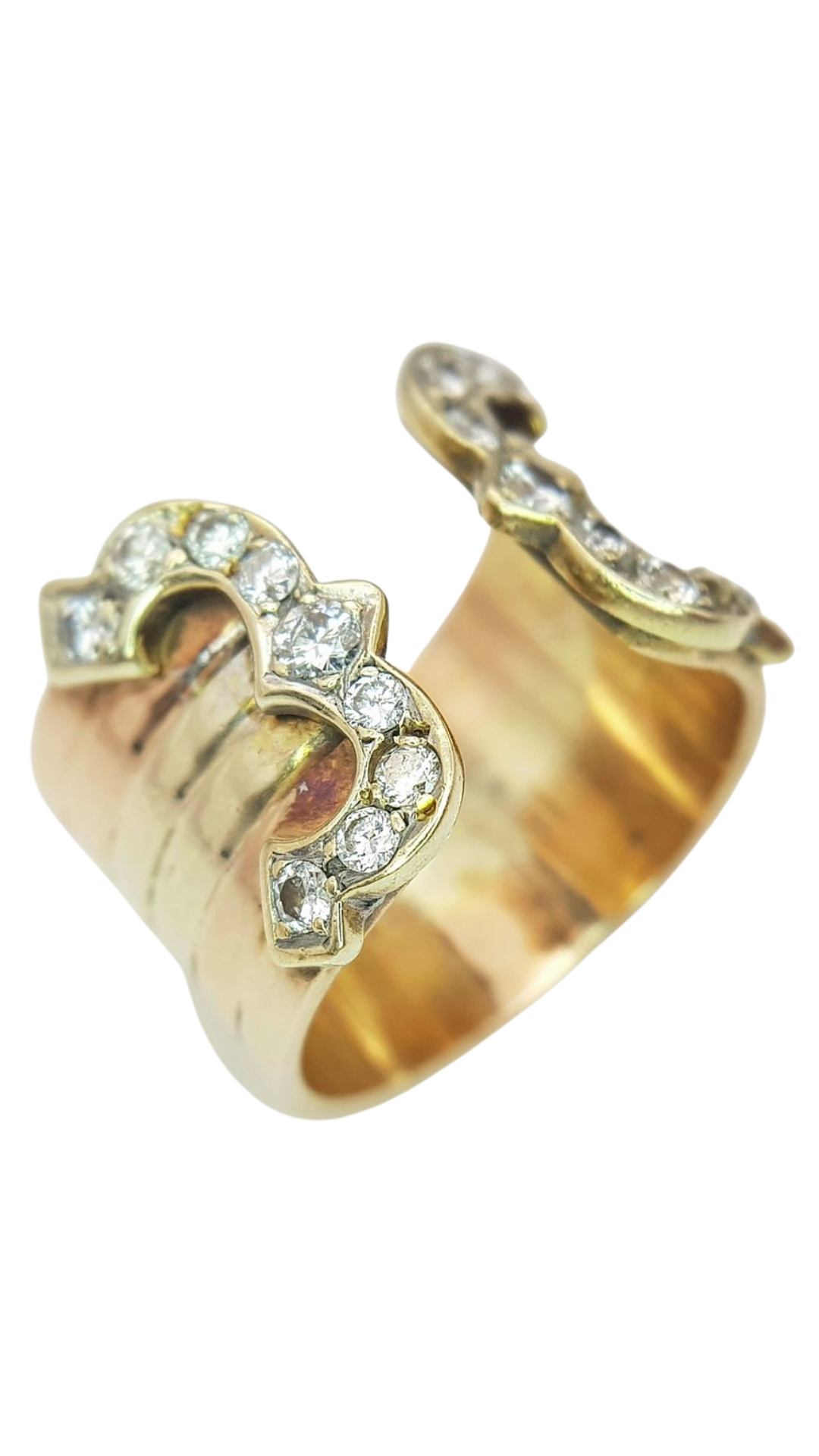 187 Buckle Diamond Ring
