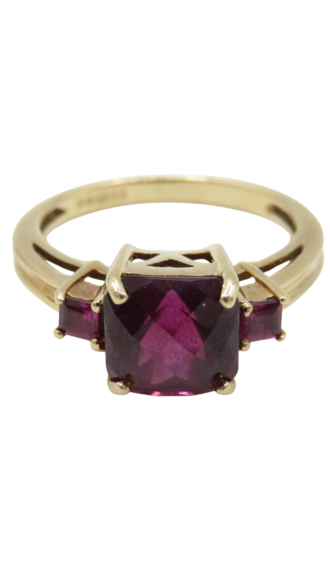 190 Garnet Trilogy Ring