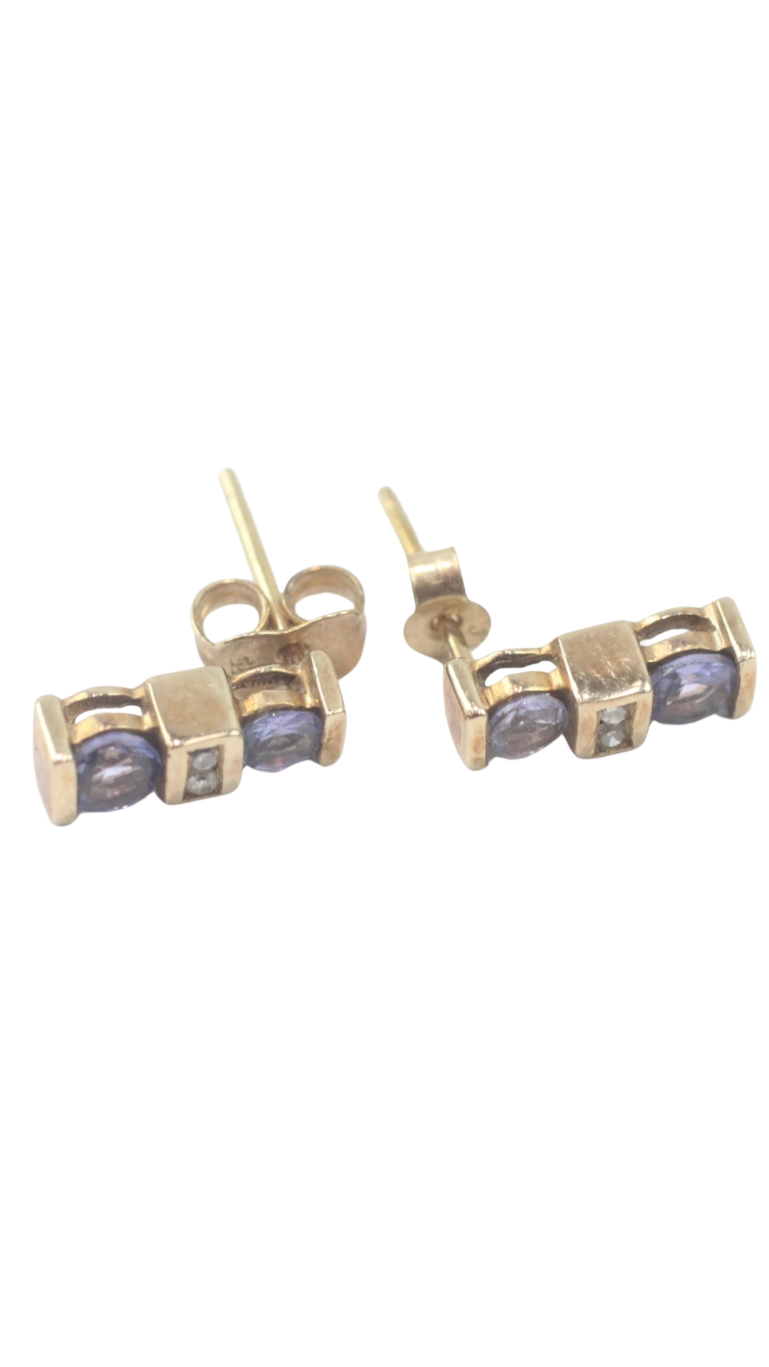 46 Tanzanite Diamond Earrings