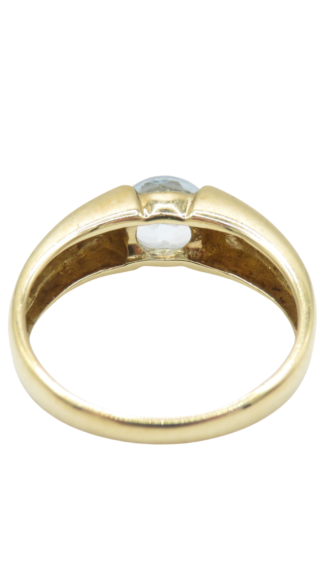 6 Aquamarine Ring