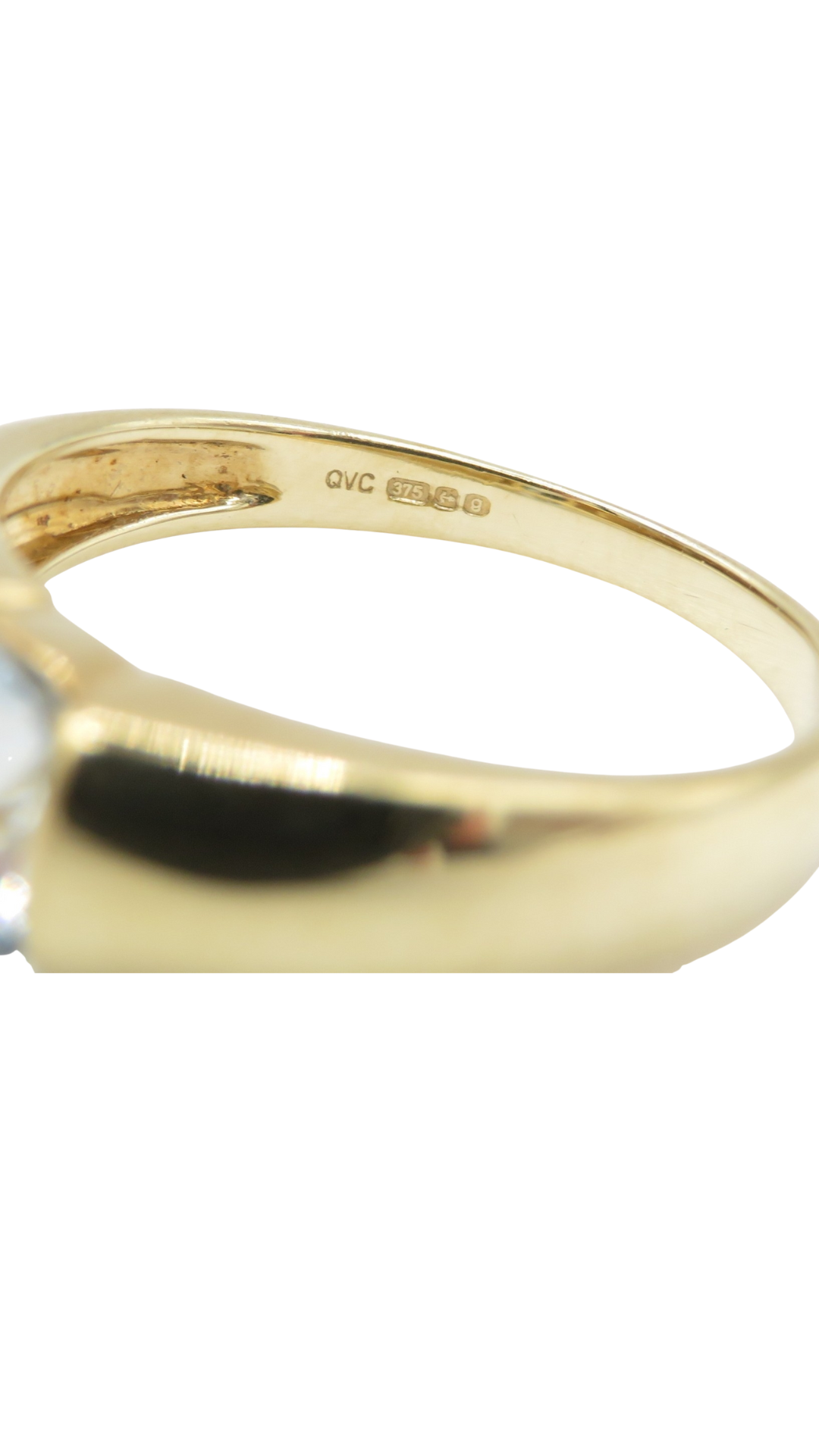 6 Aquamarine Ring