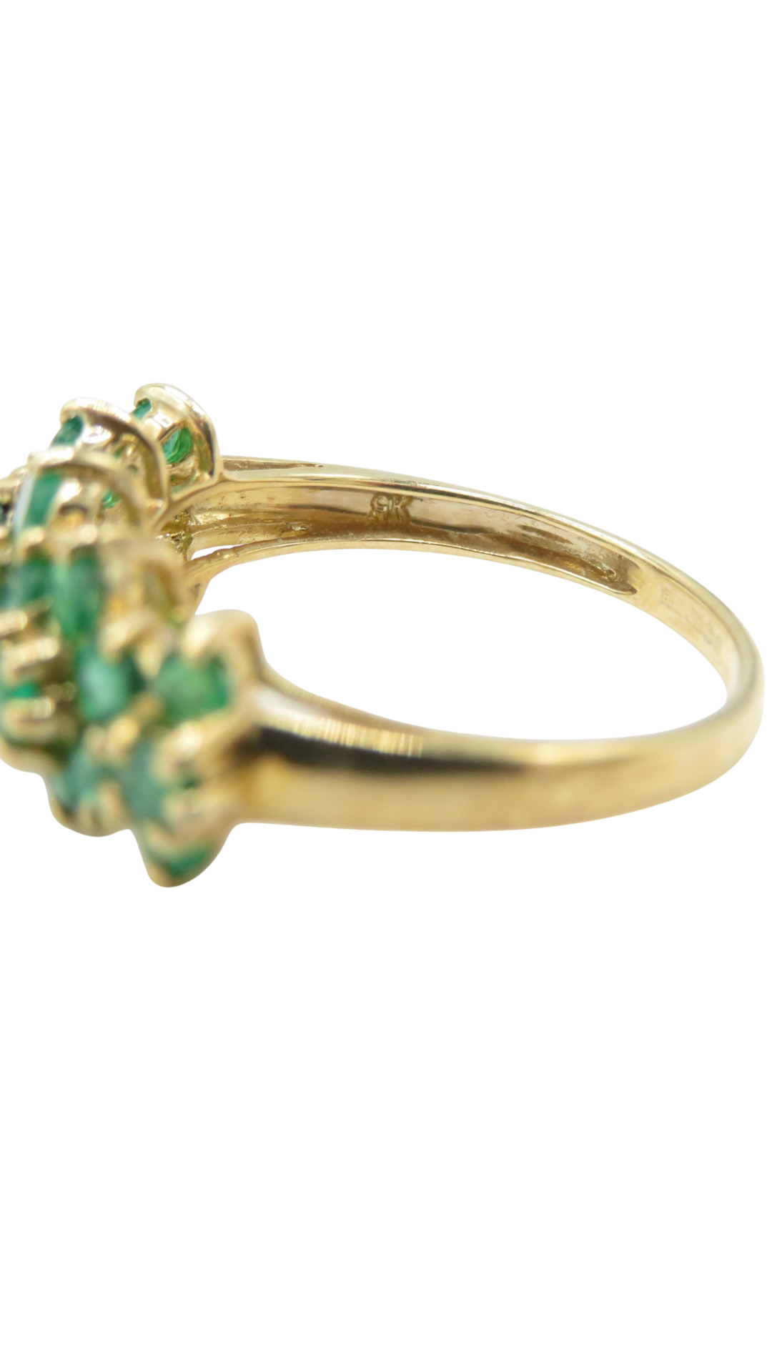 41 Emerald Floral Cluster Ring