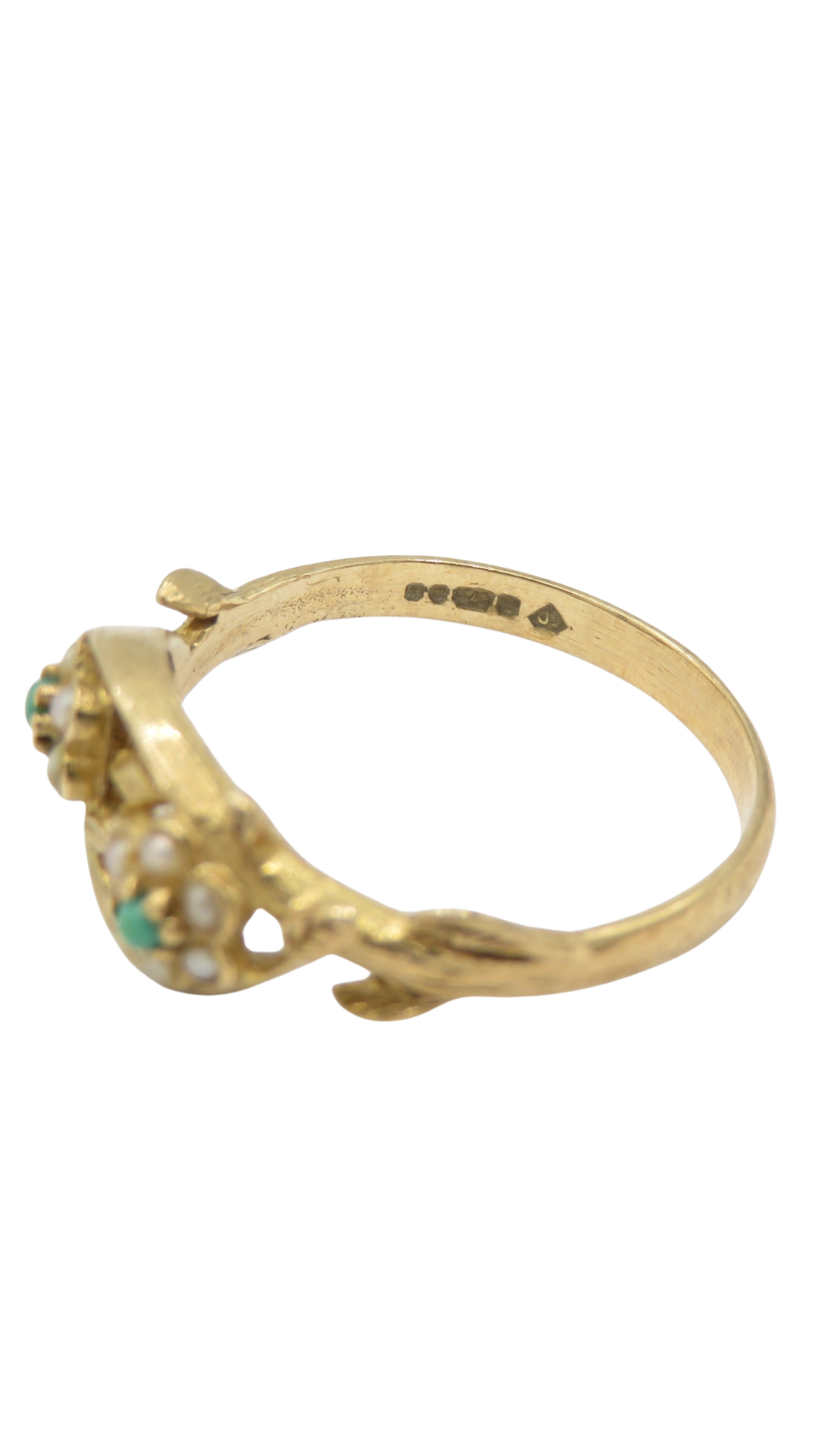 32 Turquoise Pearl Floral Ring