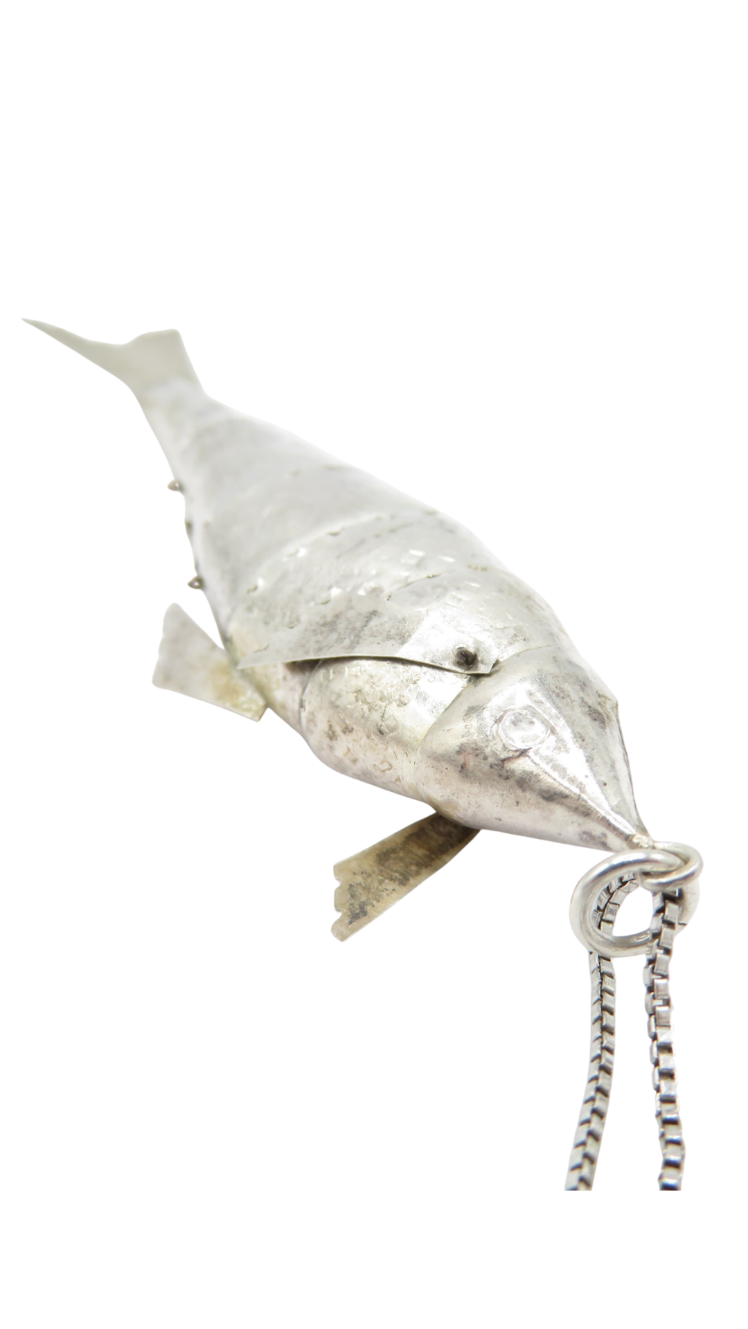 226 Silver Fish Pendant Necklace
