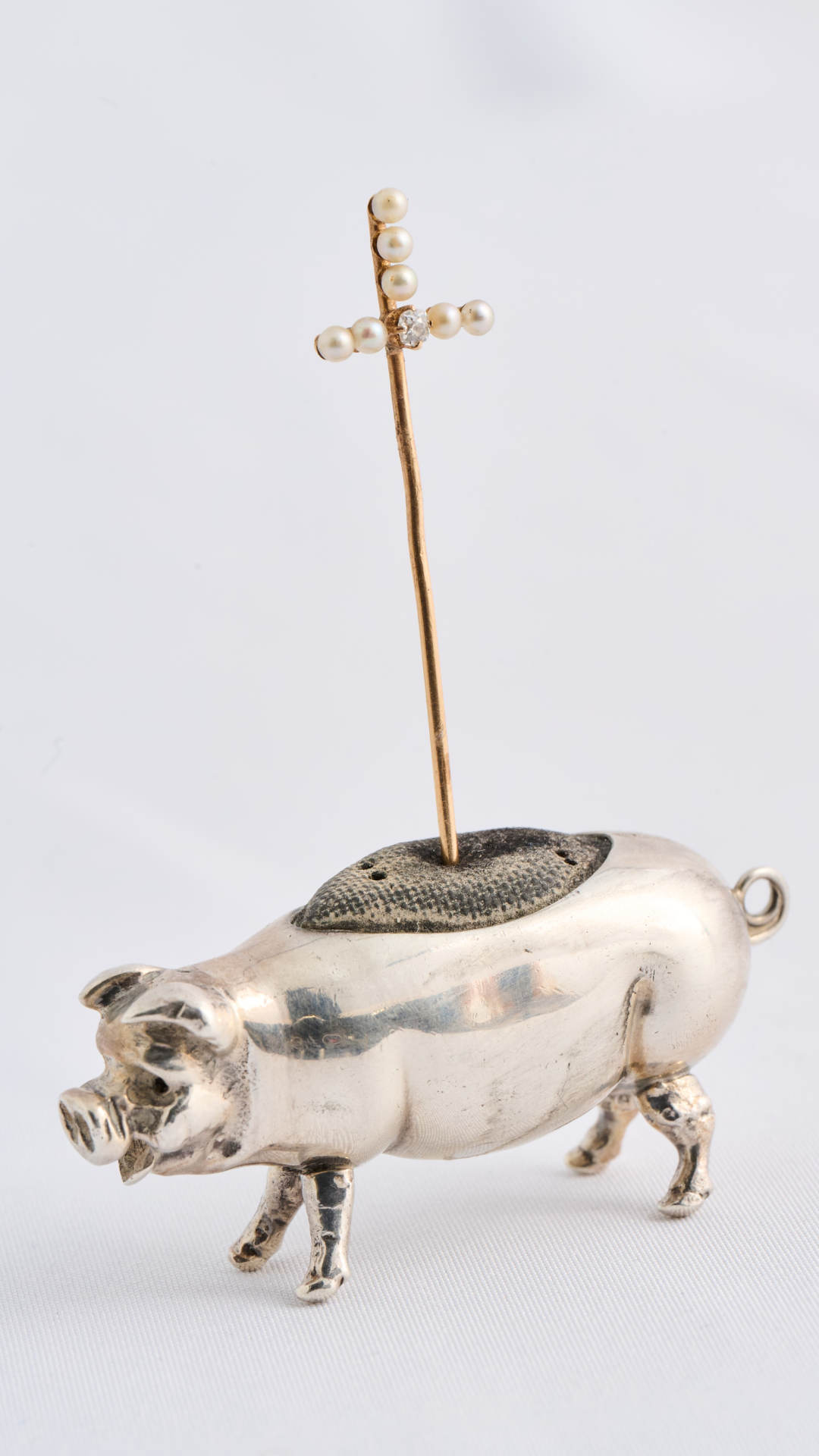 311 Sterling Silver Pig