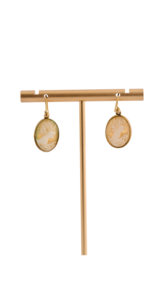 14kt Gold Cameo Earrings