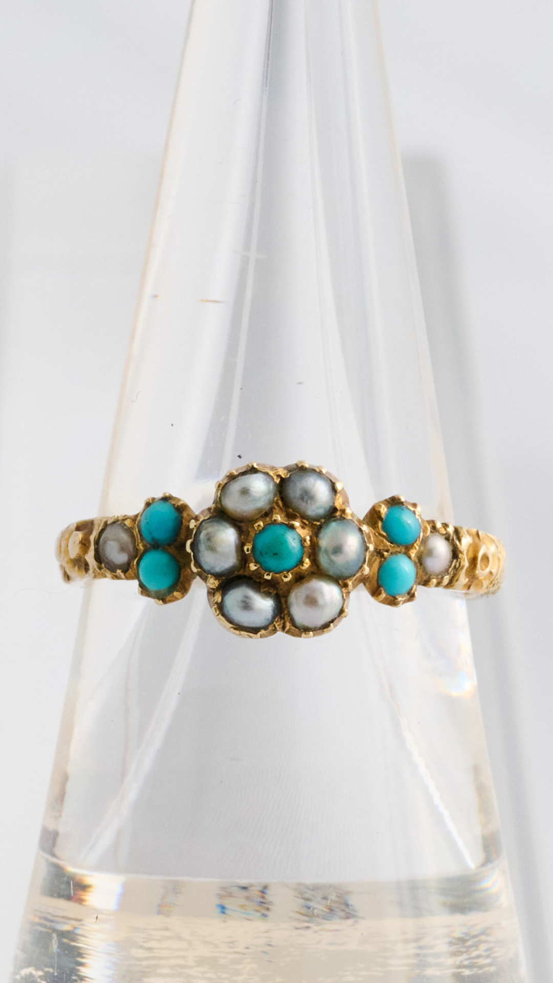 672 Turquoise Pearl Ring
