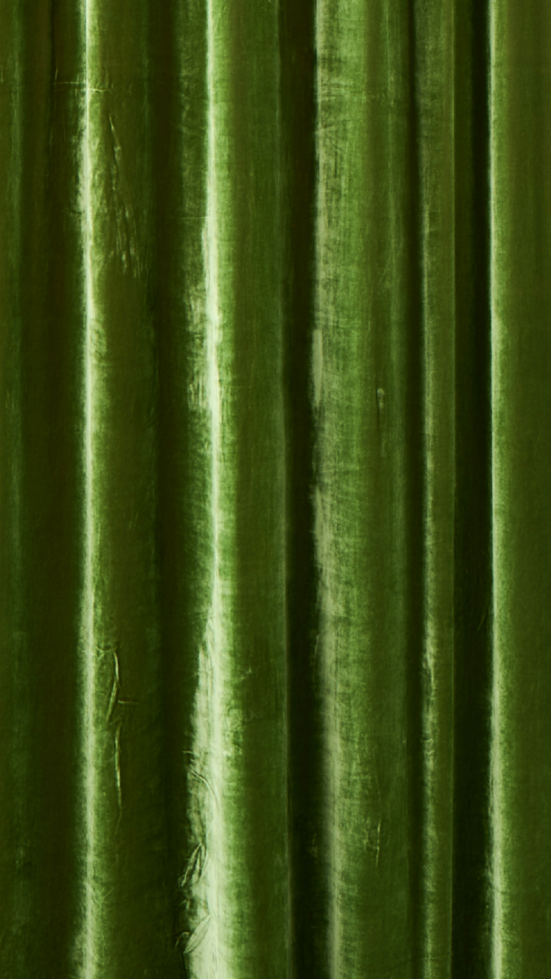 Full Panel Silk Velvet Curtain 4'x9'