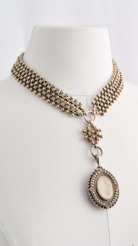 635 19th Century Locket