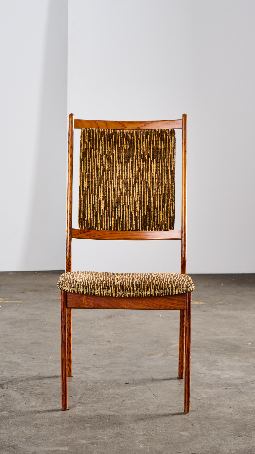 LR798 S/6 Danish Rosewood Dining Chairs