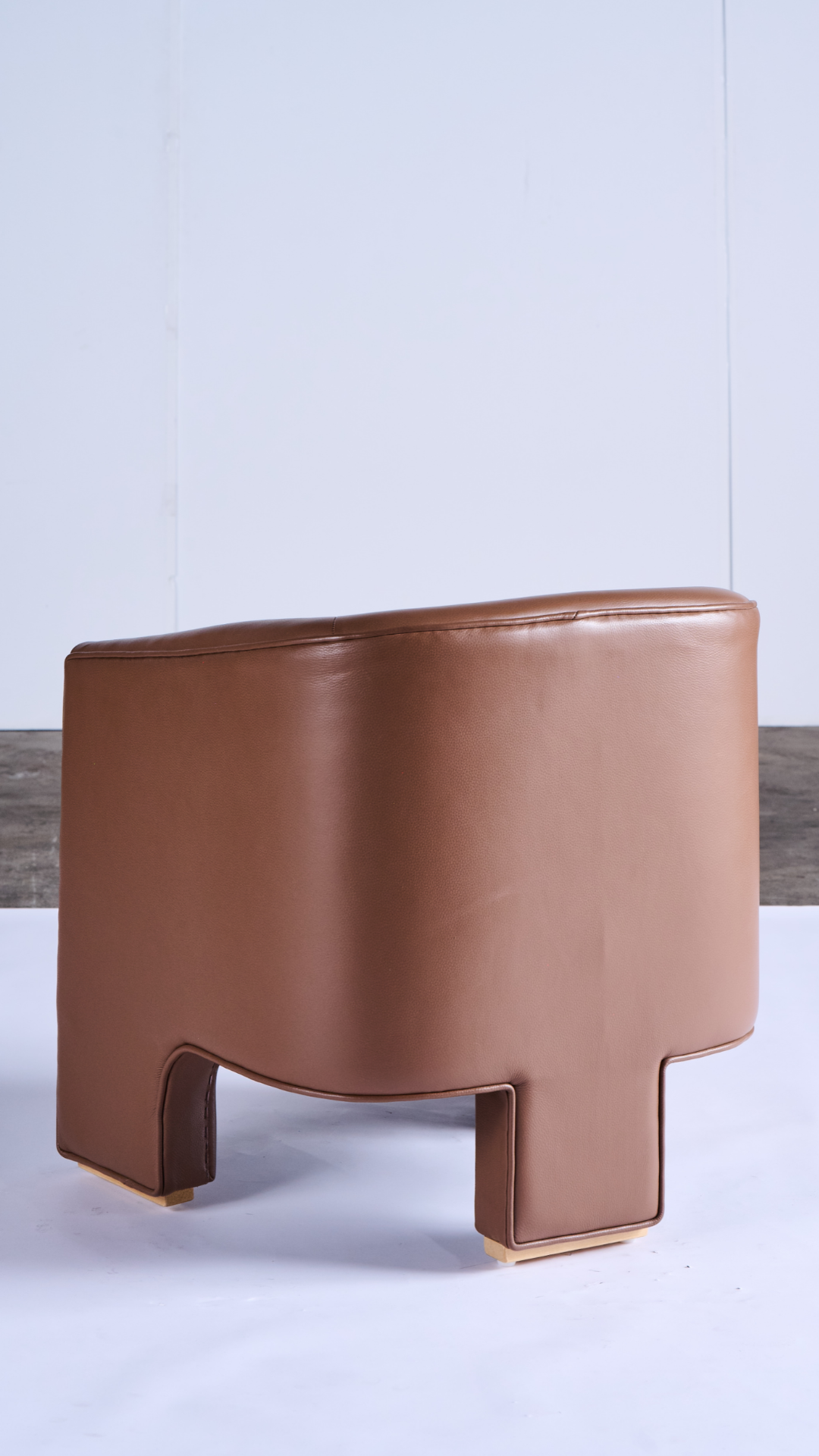 3-Leg Dining Chair