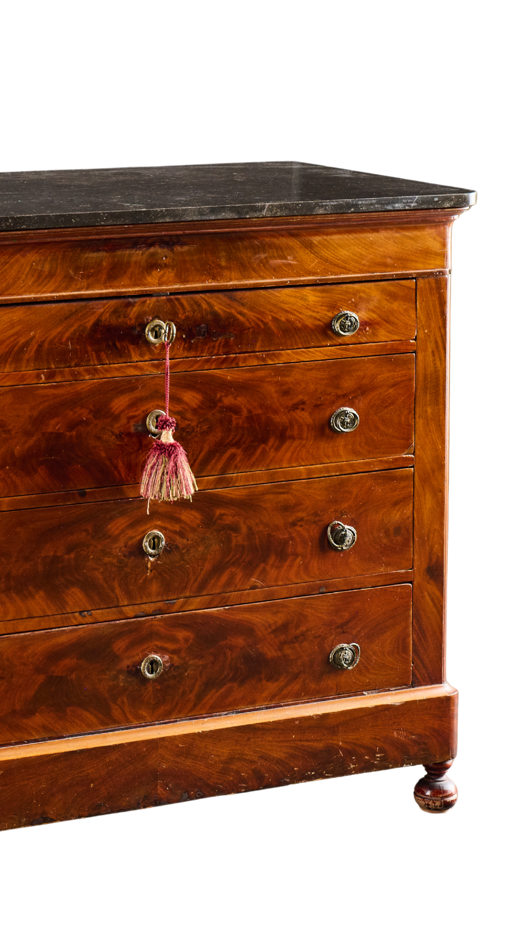 L815 Flame Mahogany w/ Marble Top