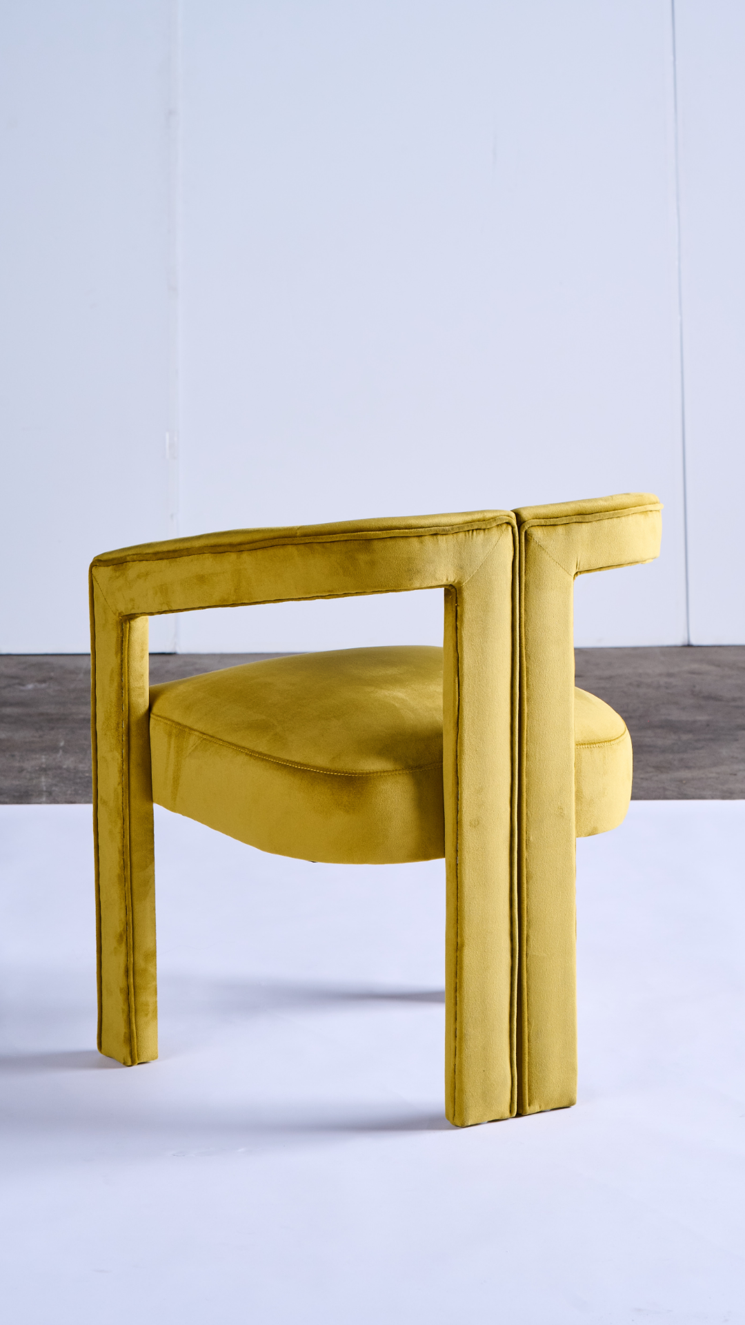 U-Shaped Dining Chair