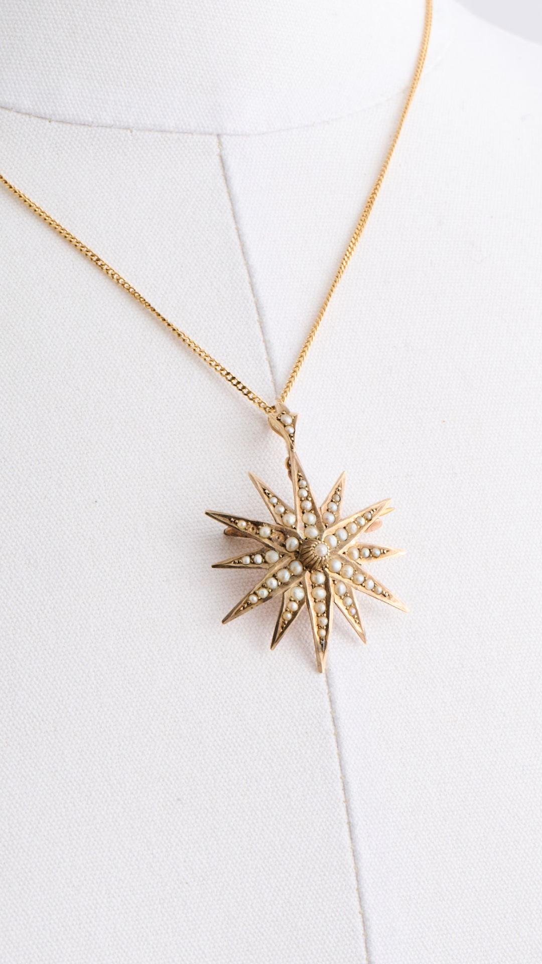 Star Seed Pearl Pendant Necklace