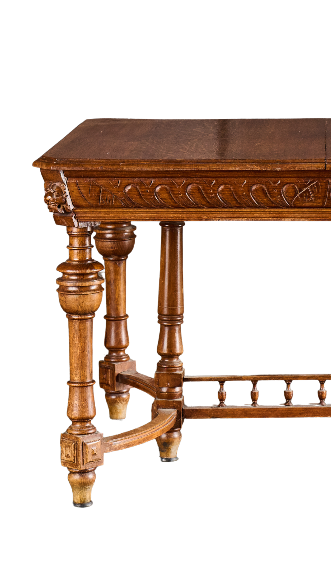 L712 Antique Oak Table