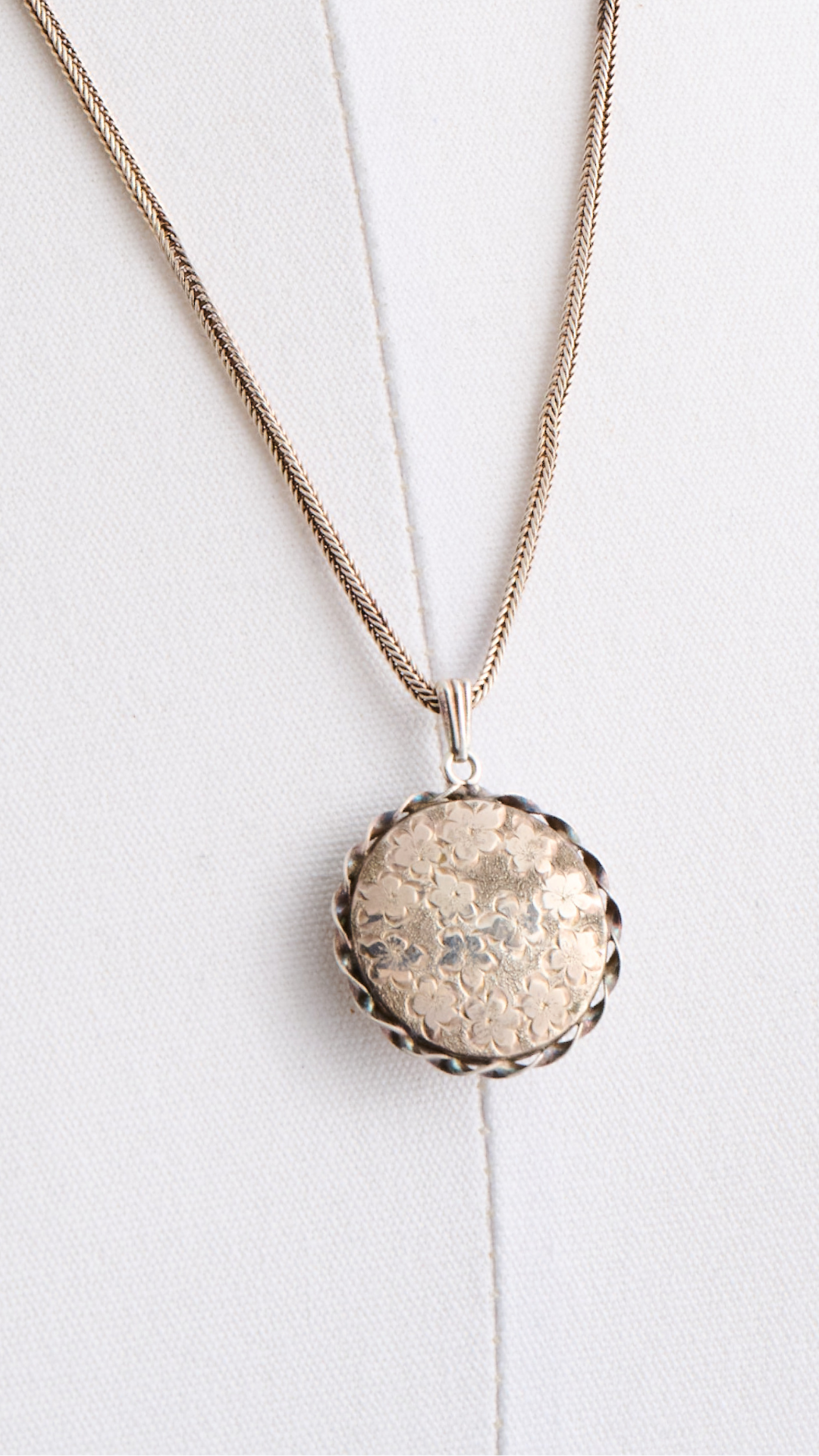 Slvr Locket Ncklc