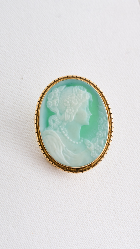 702 Banded Agate Cameo