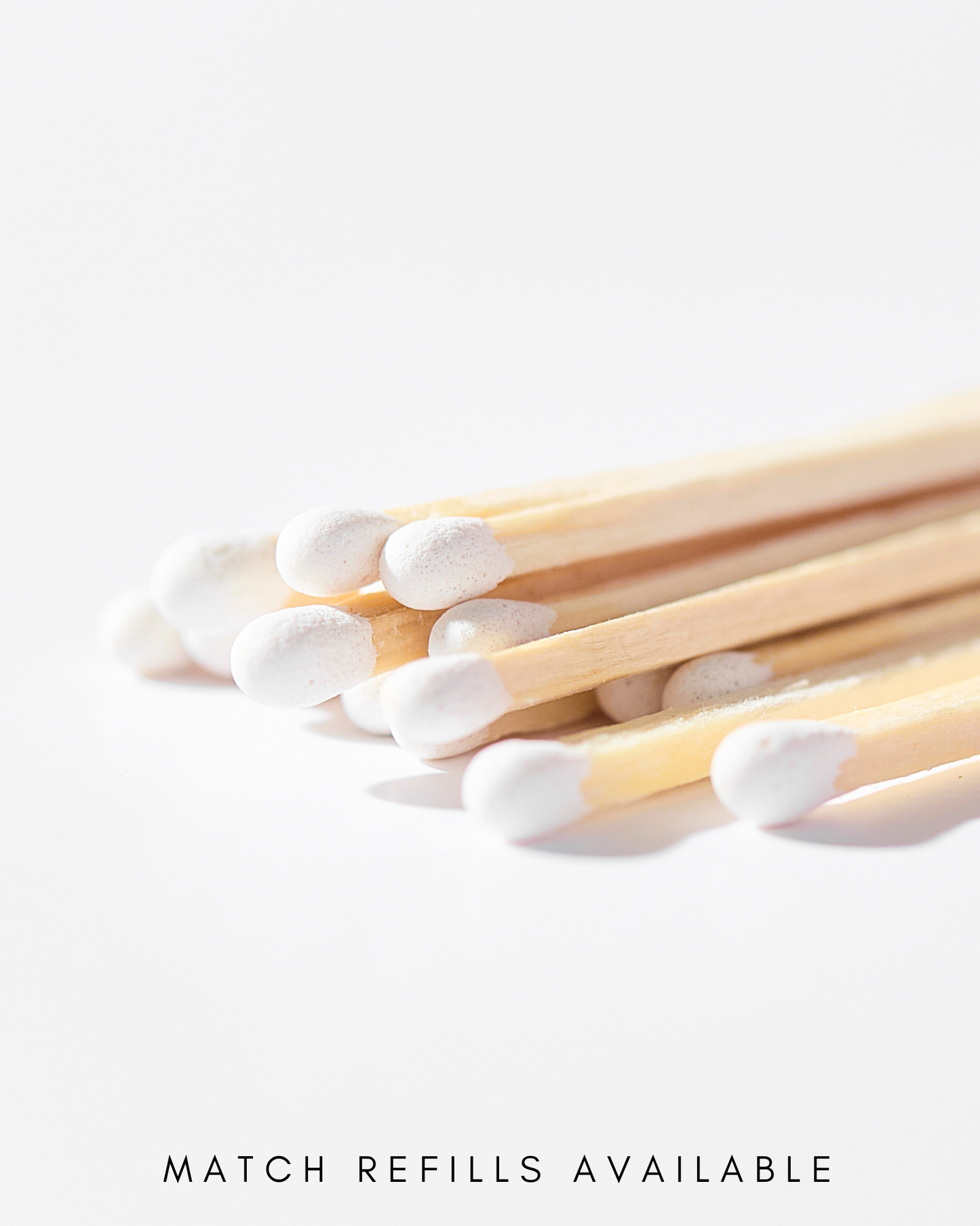 Round Match Striker - White Matches