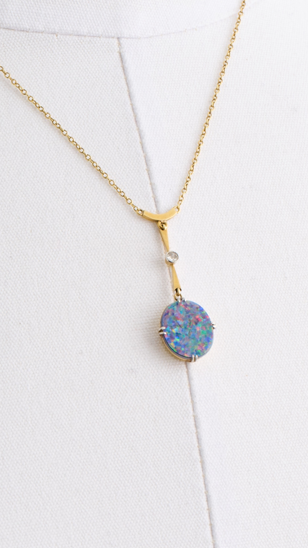 2167 Opal Diamond Pendant Necklace
