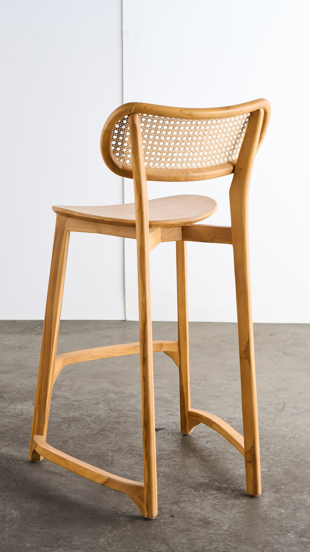 INDO15 New Alma Bar Stool