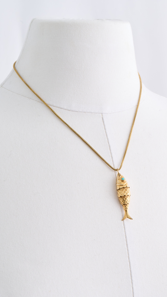 CR62 Turquoise & Gold Fish Pendant Necklace