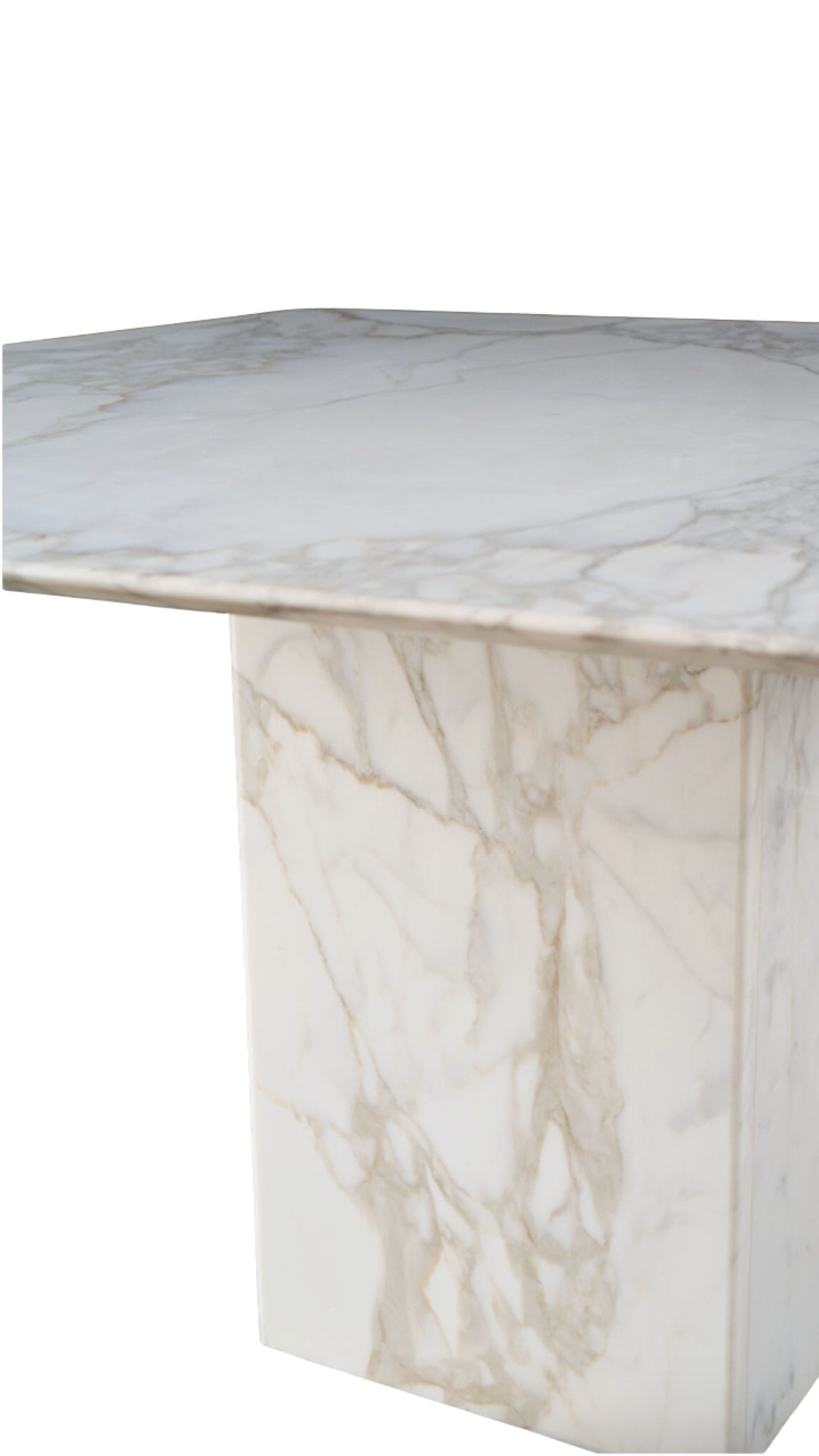C446 1970 Marble Table