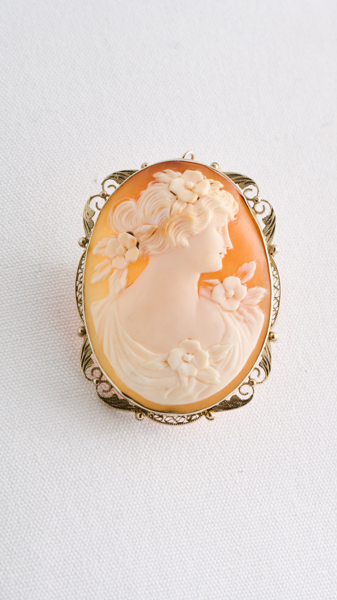 Victorian Lady Cameo