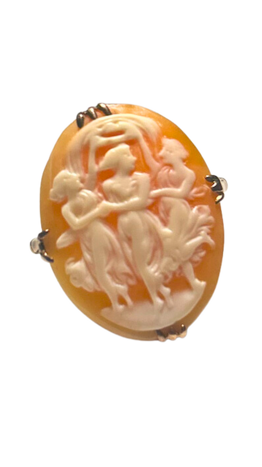 968 Cameo 3 Graces Ring