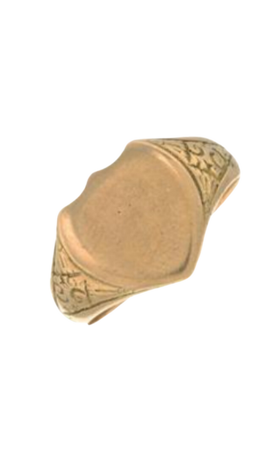 900 GLD Signet Ring