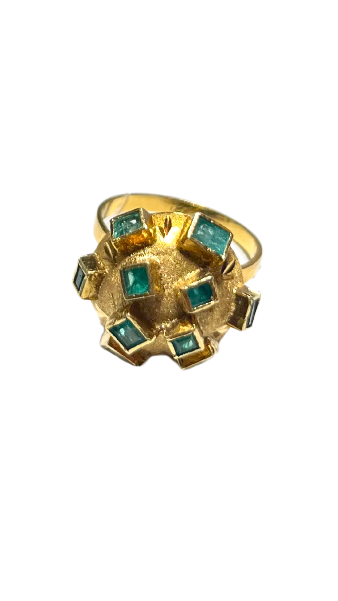 540 18k Emerald Ring