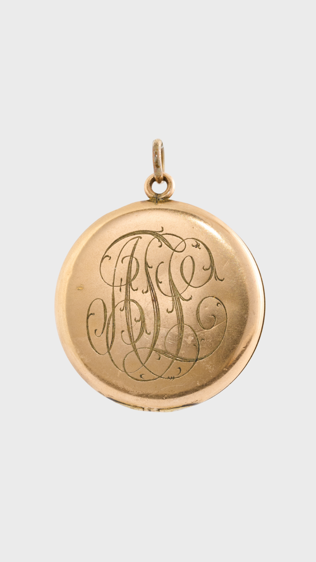 MG003 Locket