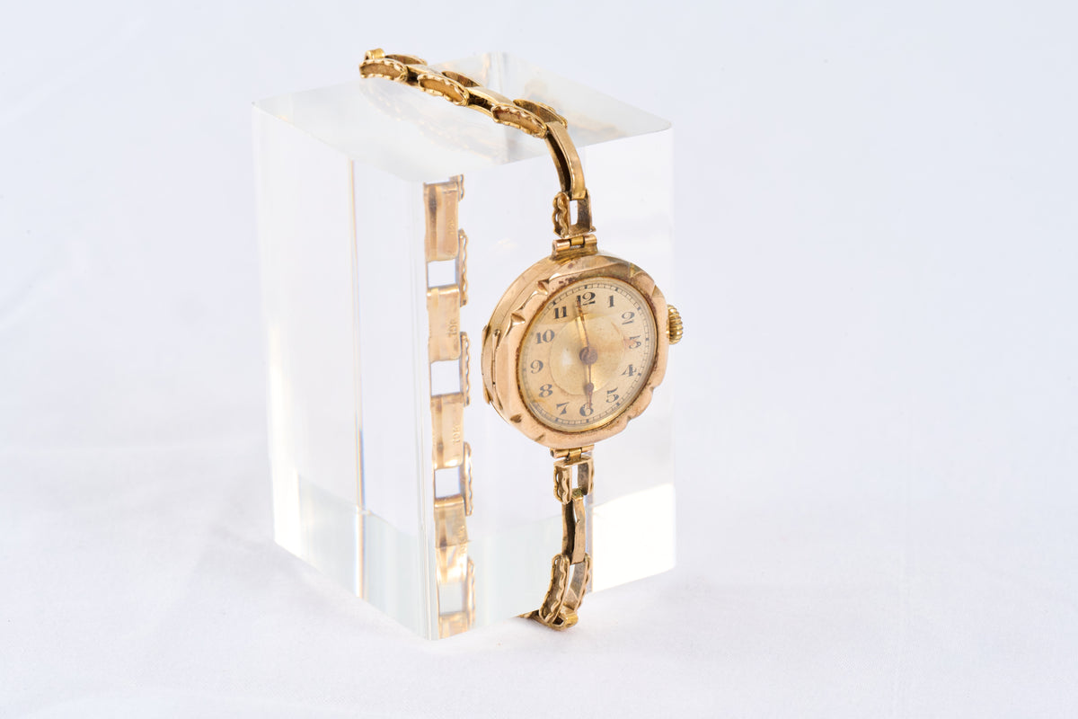 111 Wristwatch
