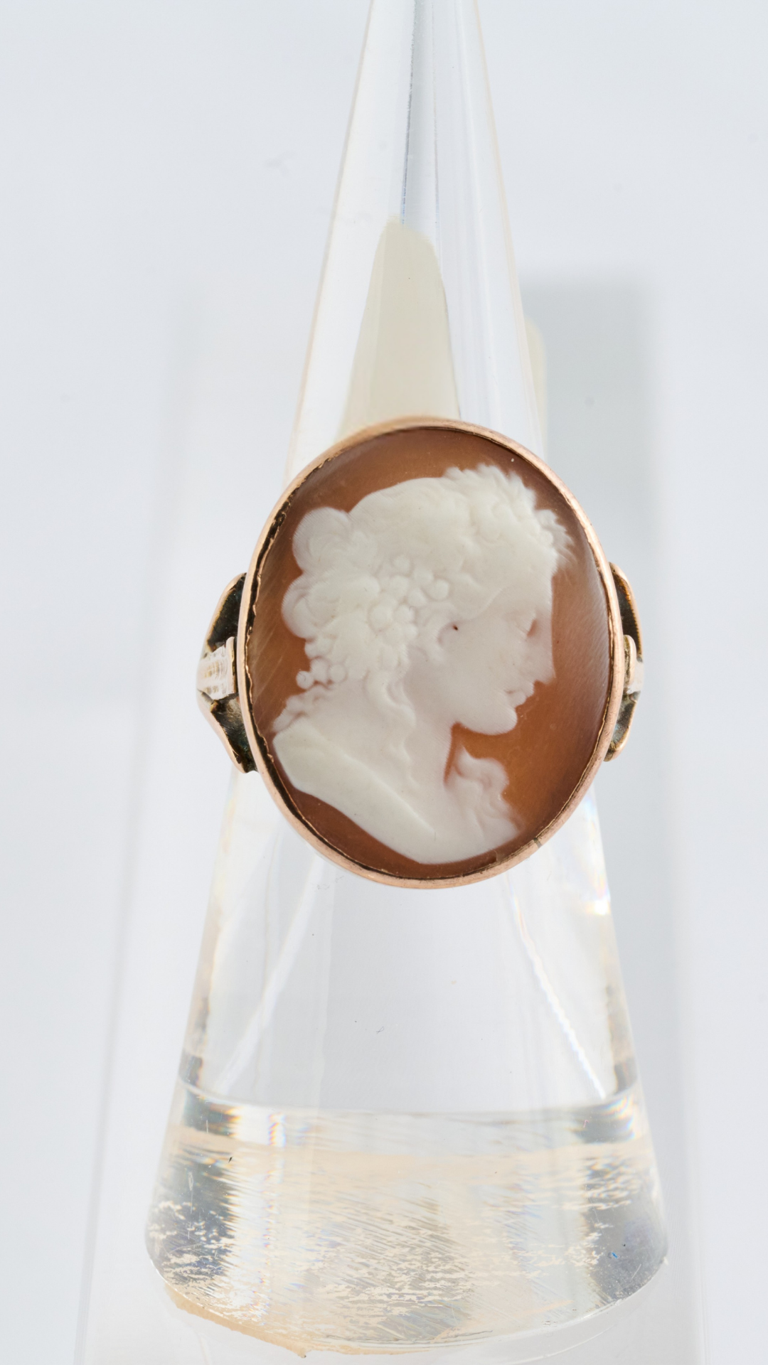 874 Rose Cameo Ring