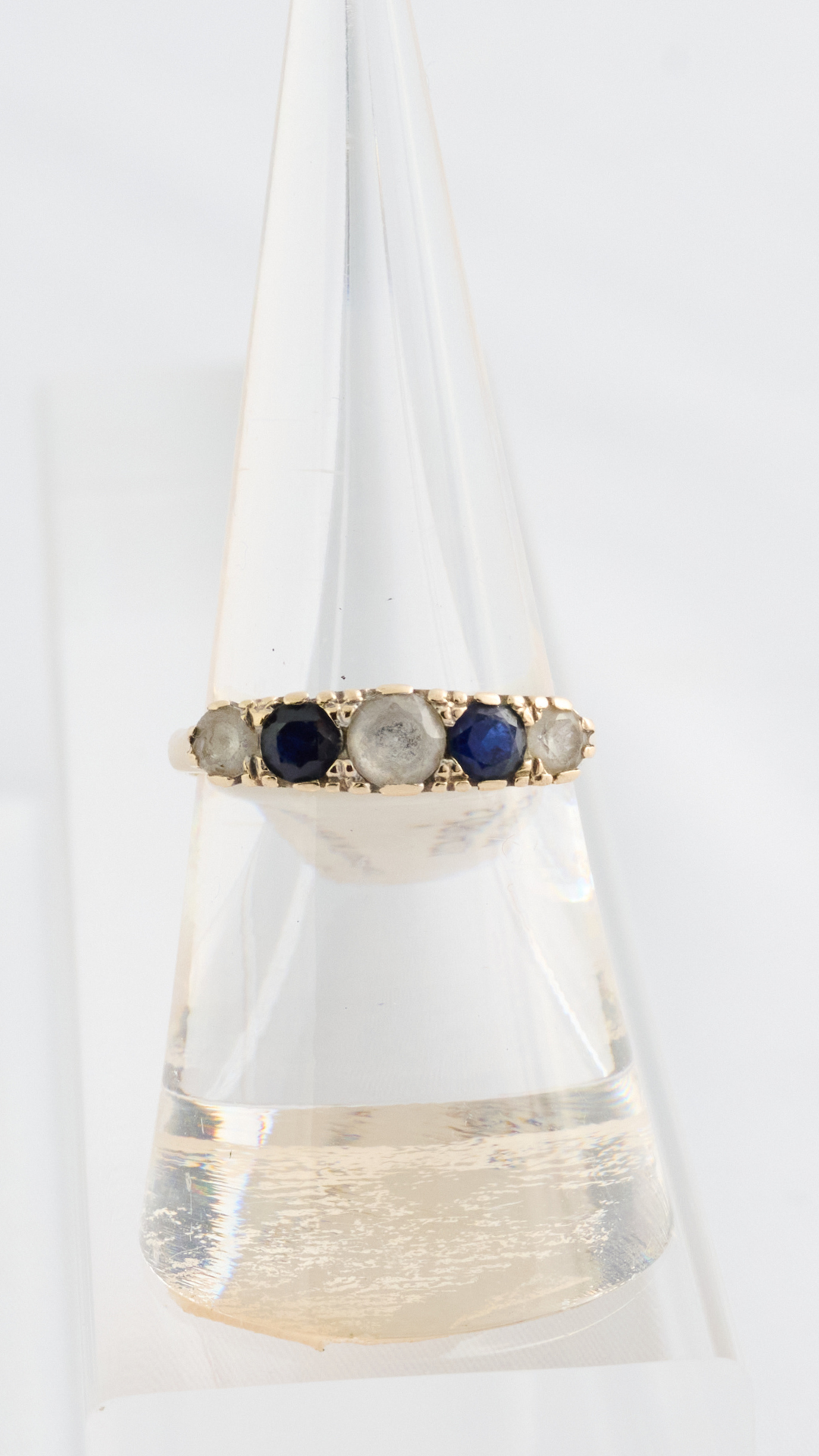 672 Sapphire Blue Topaz Ring
