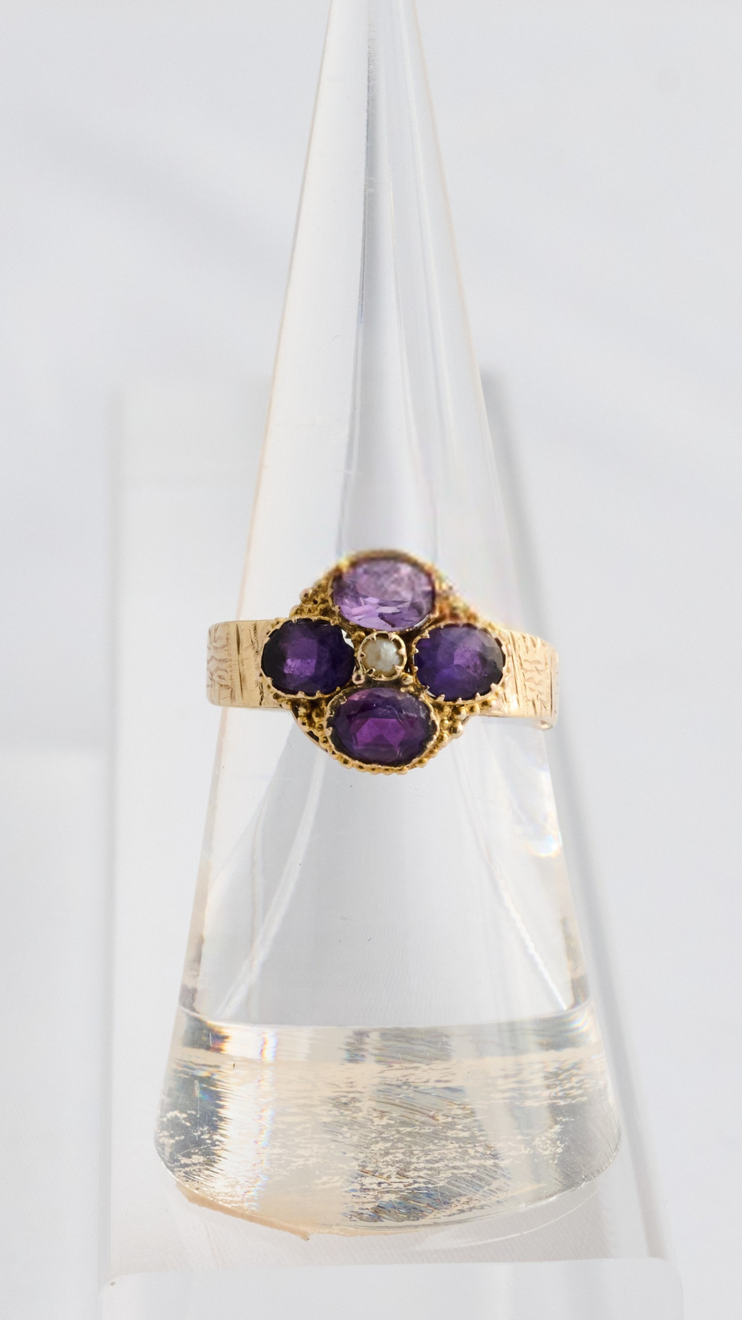 38 Amethyst Pearl Ring