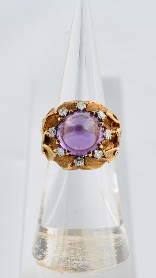 18k Gold Ring with Large Amethyst Stone 1960's