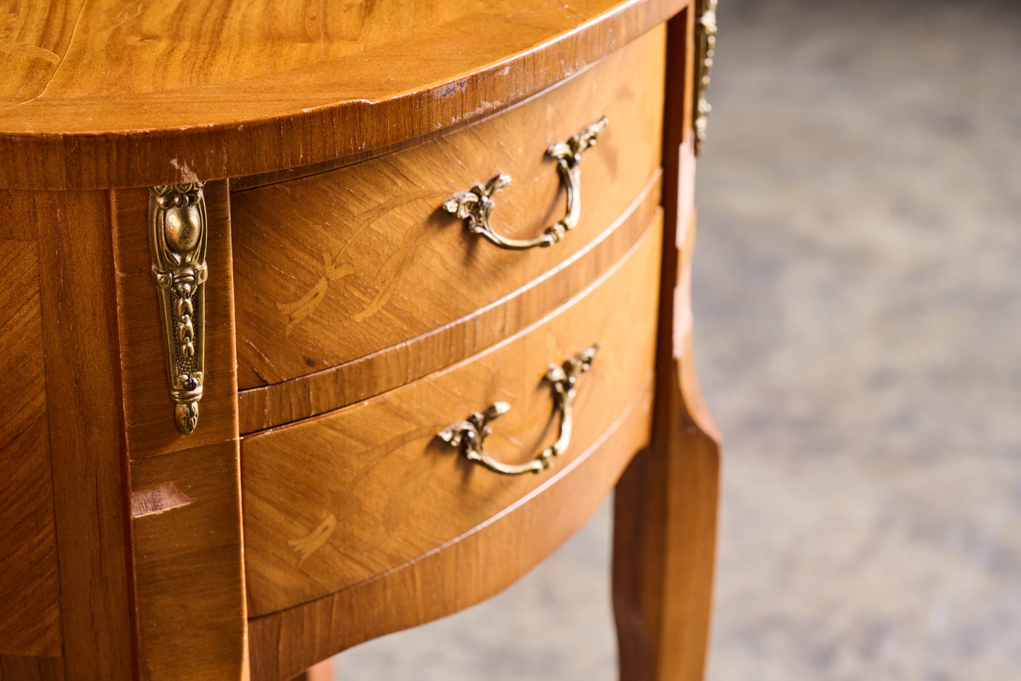 L657 Pair of Inlay Bedside Tables