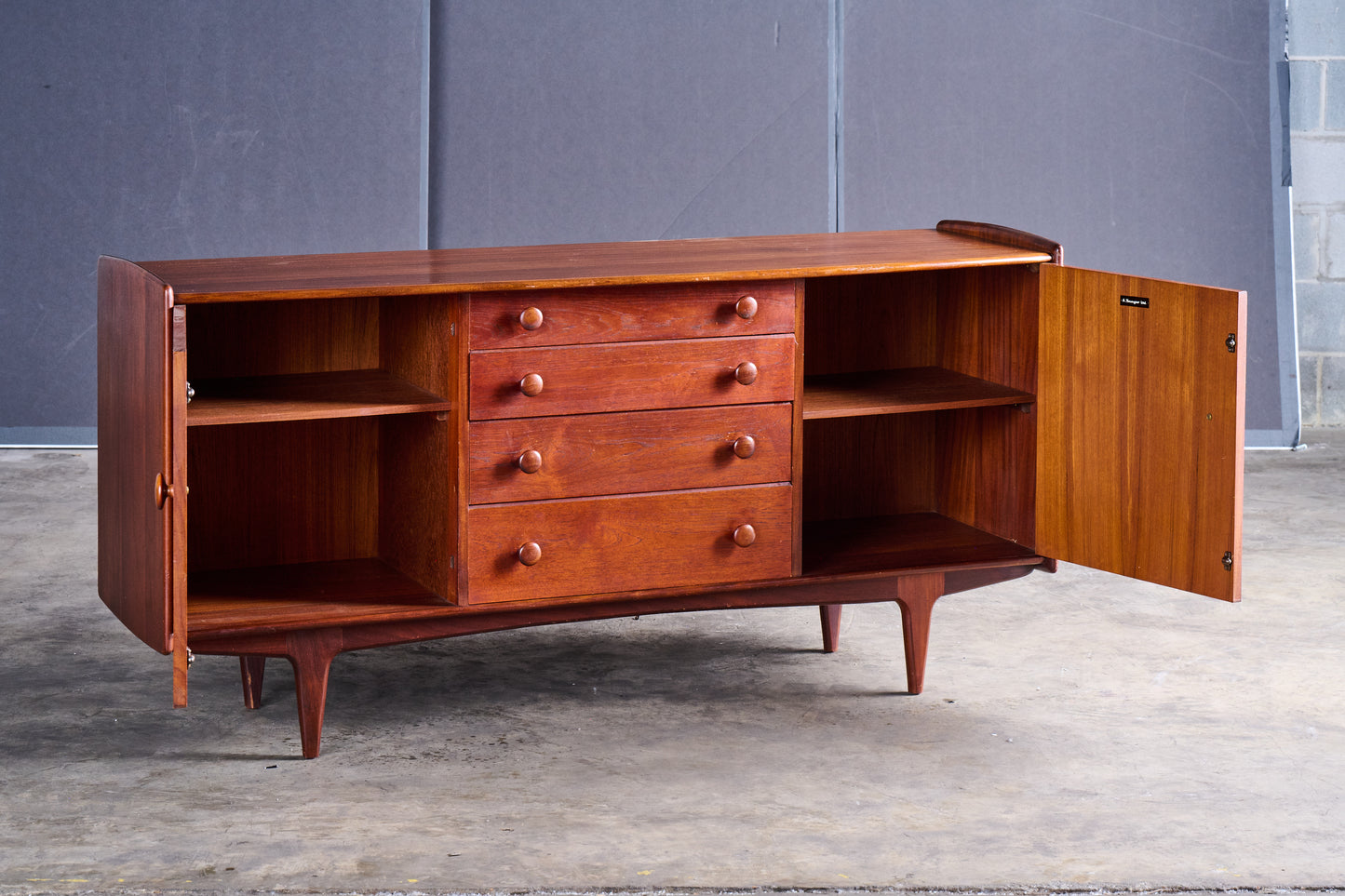 A32 Retro 1950s Teak Sideboard Credenza