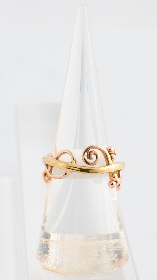 249 Clogau Leaf Design Ring