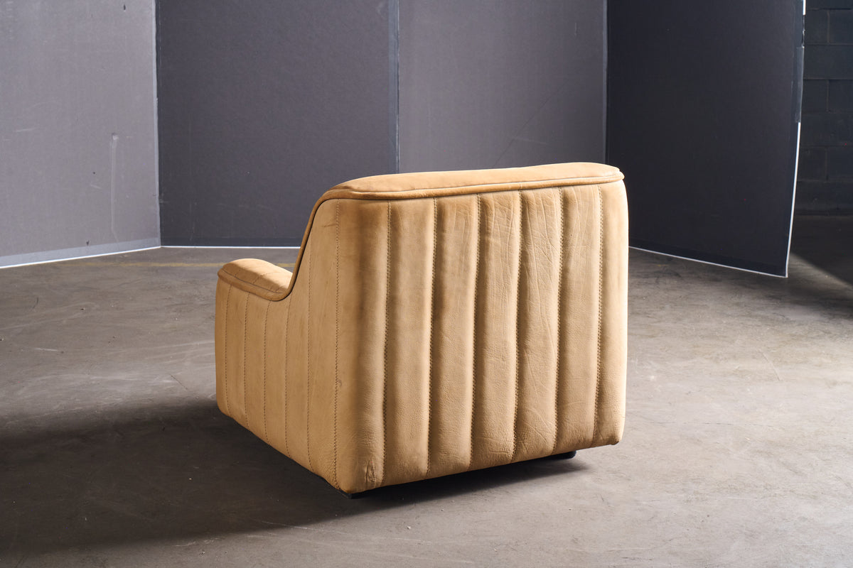 FDS84-1 Desede Buffalo Chair