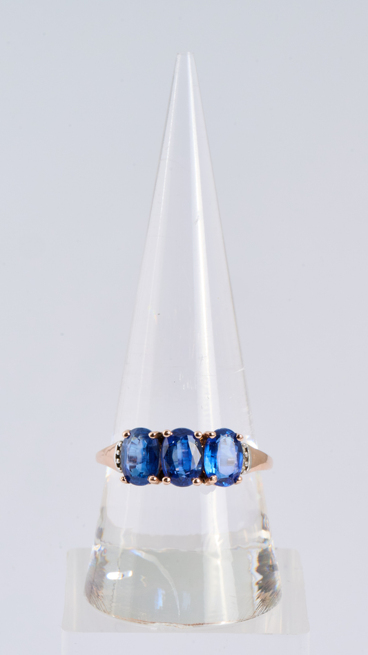 180 Diamond Sapphire Dress Ring