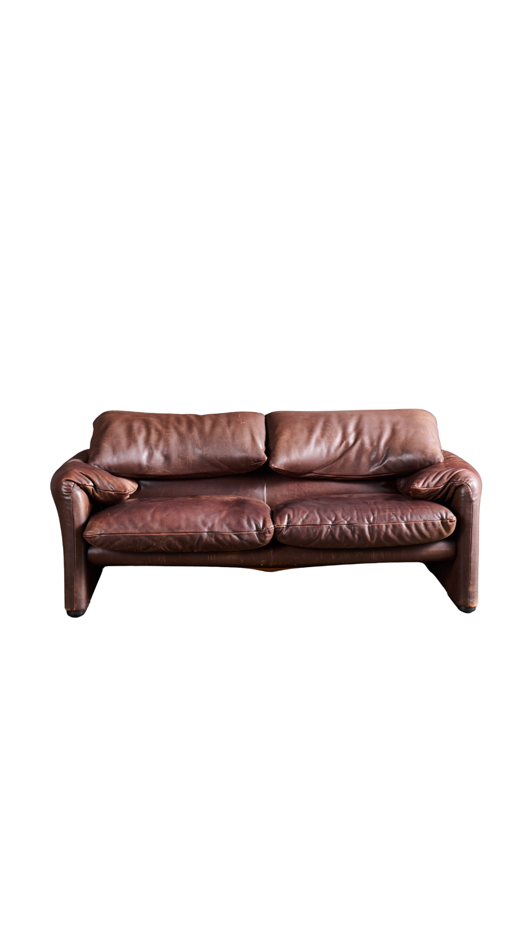 VIN20 Cassina Maralunga Loveseat