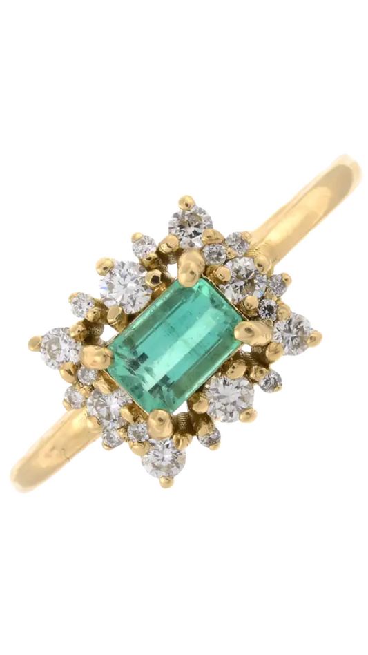 28 Diamond Emerald Ring